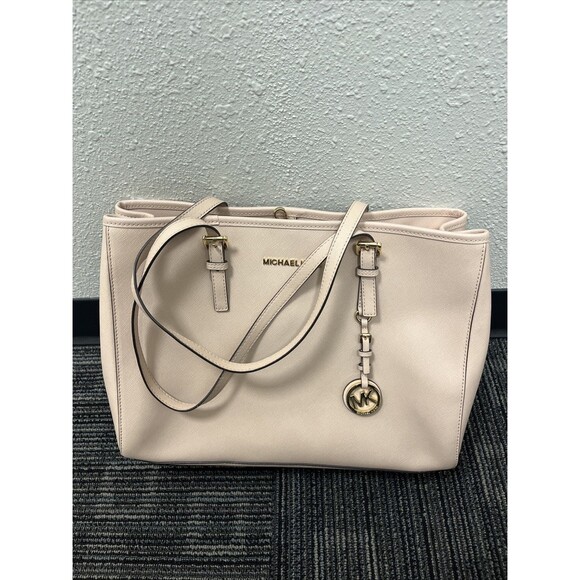 Michael Kors Women Jet Set Travel Tote Pink Saffiano Leather Shoulder Bag Purse - Picture 2 of 12